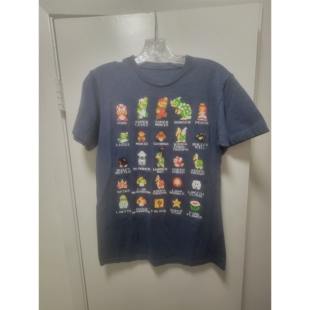 Vintage Mario Bros character tee‎